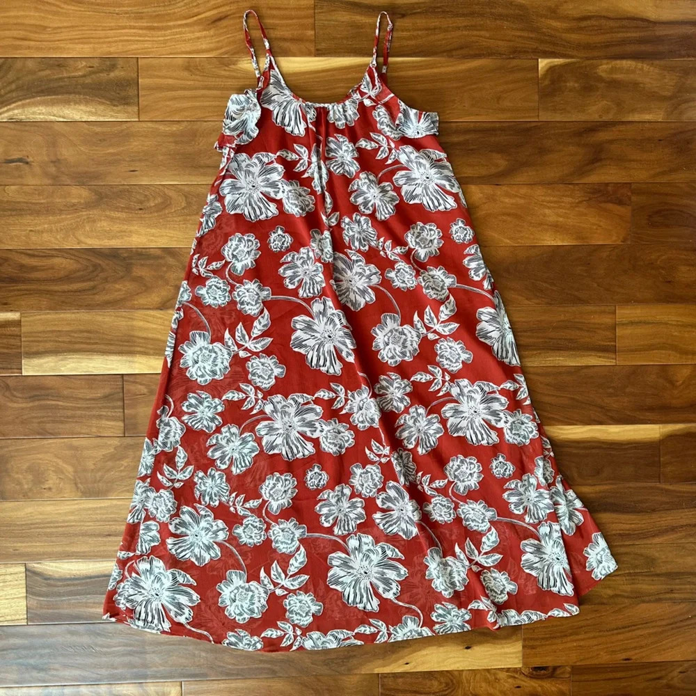 Who What Wear Floral Flowy Dress size Small